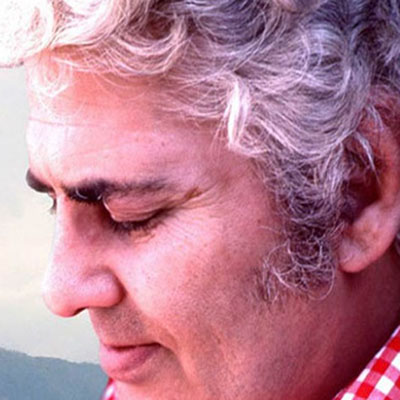 احمد شاملو